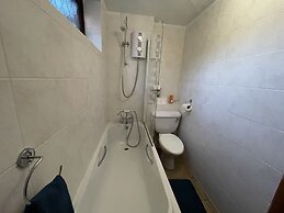 Tovey Lodge