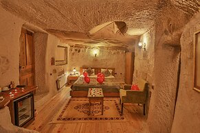 La Casa Cave