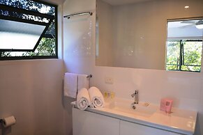 The Retreat Beach Houses