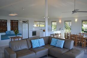 The Retreat Beach Houses