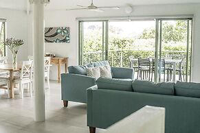 The Retreat Beach Houses