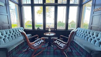 Invernairne Guest House