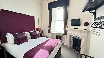 Invernairne Guest House