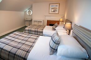 Invernairne Guest House