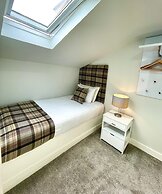 Invernairne Guest House