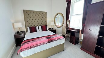 Invernairne Guest House