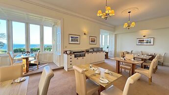 Invernairne Guest House