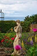 Invernairne Guest House