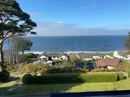 Invernairne Guest House