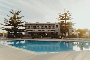 Limanaki Hotel