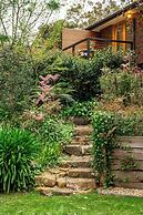 Holly Lodge