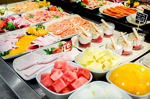 Crowne Plaza Madrid Airport by IHG