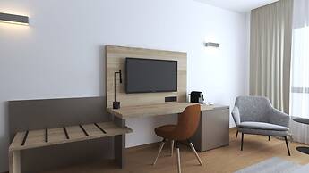 Crowne Plaza Madrid Airport by IHG