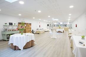 Crowne Plaza Madrid Airport by IHG