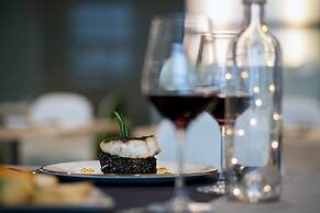 Crowne Plaza Madrid Airport by IHG
