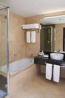 Crowne Plaza Madrid Airport by IHG