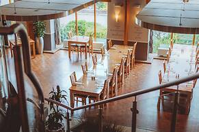 Draycote Hotel and Whitefields Golf Club