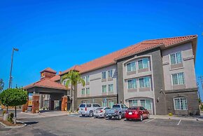 La Quinta Inn & Suites by Wyndham Fowler