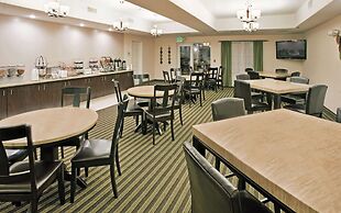 La Quinta Inn & Suites by Wyndham Fowler