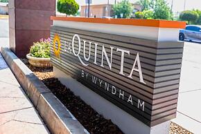 La Quinta Inn & Suites by Wyndham Fowler