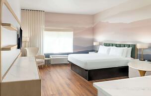 DoubleTree by Hilton Phoenix - Gilbert