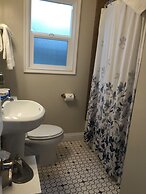 Beach Bungalow Inn and Suites