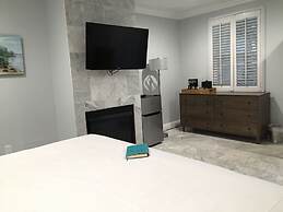 Beach Bungalow Inn and Suites