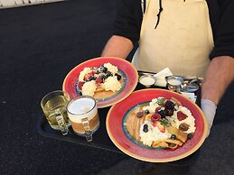 Beach Bungalow Inn and Suites