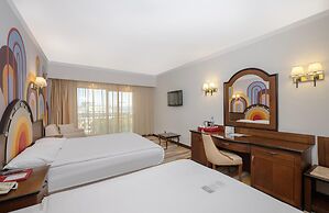 Megasaray Westbeach Antalya