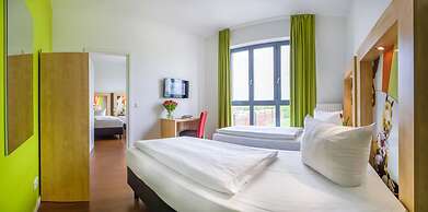 H+ Hotel 4 Youth Berlin Mitte