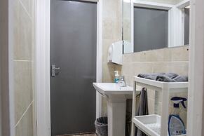 Onefam Waterloo 18-36 years old