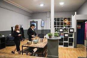 Onefam Waterloo 18-36 years old