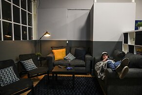 Onefam Waterloo 18-36 years old