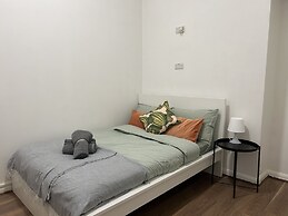 Onefam Waterloo 18-36 years old