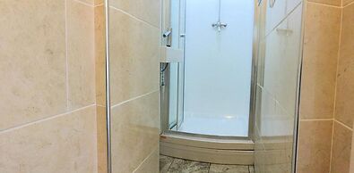 Onefam Waterloo 18-36 years old