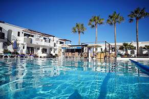 Apartamentos Plaza Azul