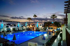 Apartamentos Plaza Azul