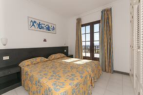 Apartamentos Plaza Azul