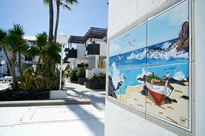 Apartamentos Plaza Azul