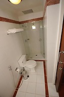 Al Bander Hotel & Resort