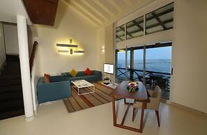 Al Bander Hotel & Resort