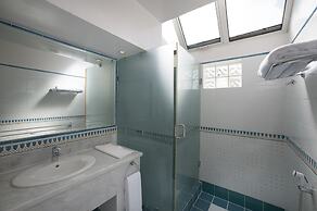 Al Bander Hotel & Resort