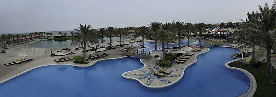Al Bander Hotel & Resort