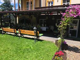Hotel Bella