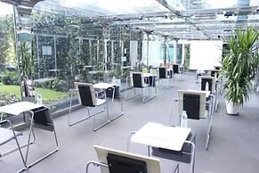 Doubletree by Hilton Istanbul Moda