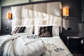 Acca Palace Hotel