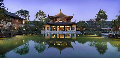 Four Seasons Hotel Hangzhou at West Lake