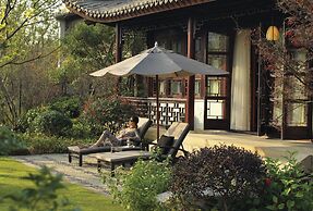 Four Seasons Hotel Hangzhou at West Lake