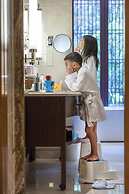 Four Seasons Hotel Hangzhou at West Lake