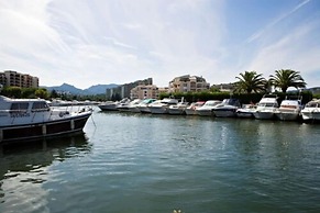 Vacancéole - Résidence Carré Marine